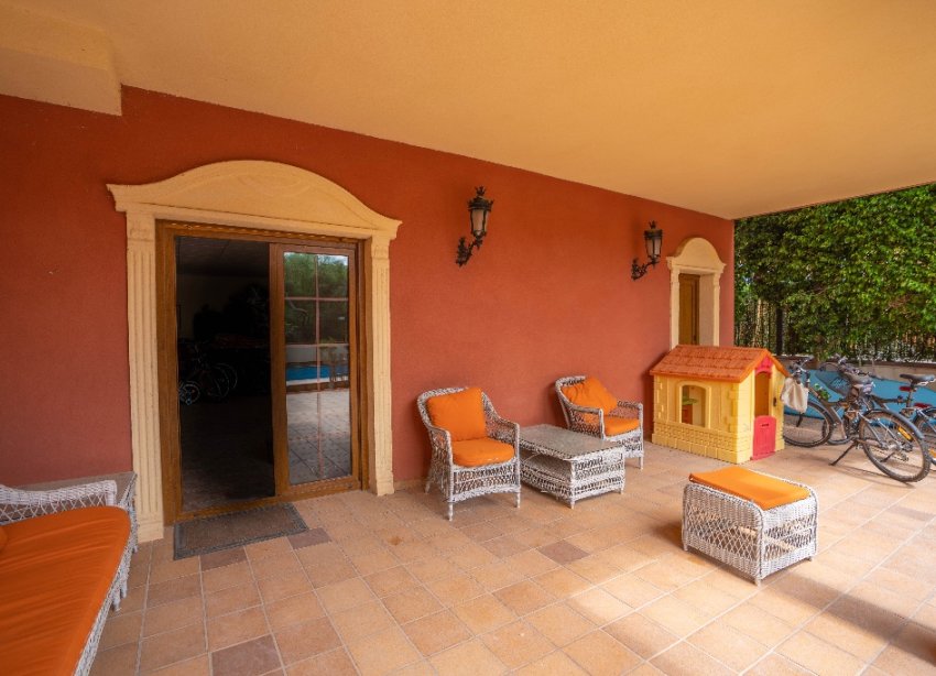 Resale - Villa - Orihuela Costa - Campoamor