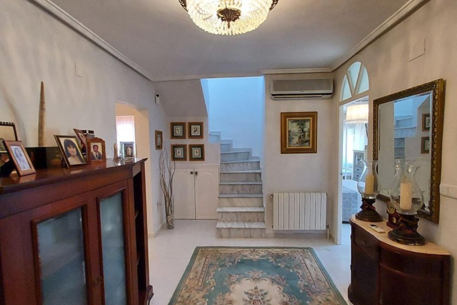 Resale - Villa - Orihuela Costa - Campoamor