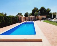 Resale - Villa - Orihuela Costa - Campoamor