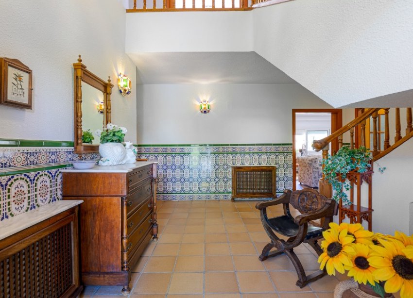 Resale - Villa - Orihuela Costa - Campoamor