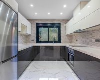 Resale - Villa - Orihuela Costa - Campoamor