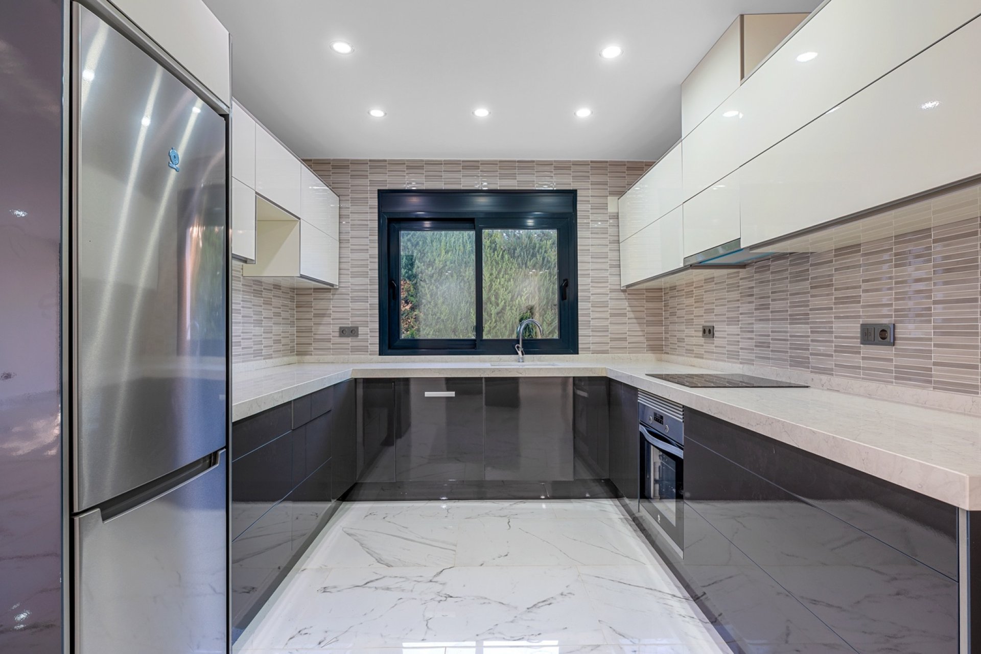 Resale - Villa - Orihuela Costa - Campoamor