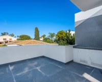 Resale - Villa - Orihuela Costa - Campoamor