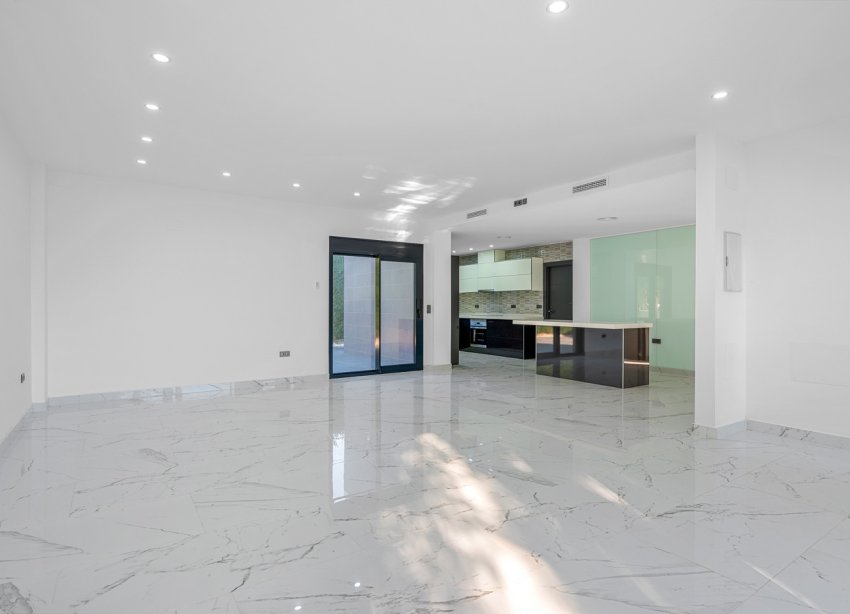 Resale - Villa - Orihuela Costa - Campoamor