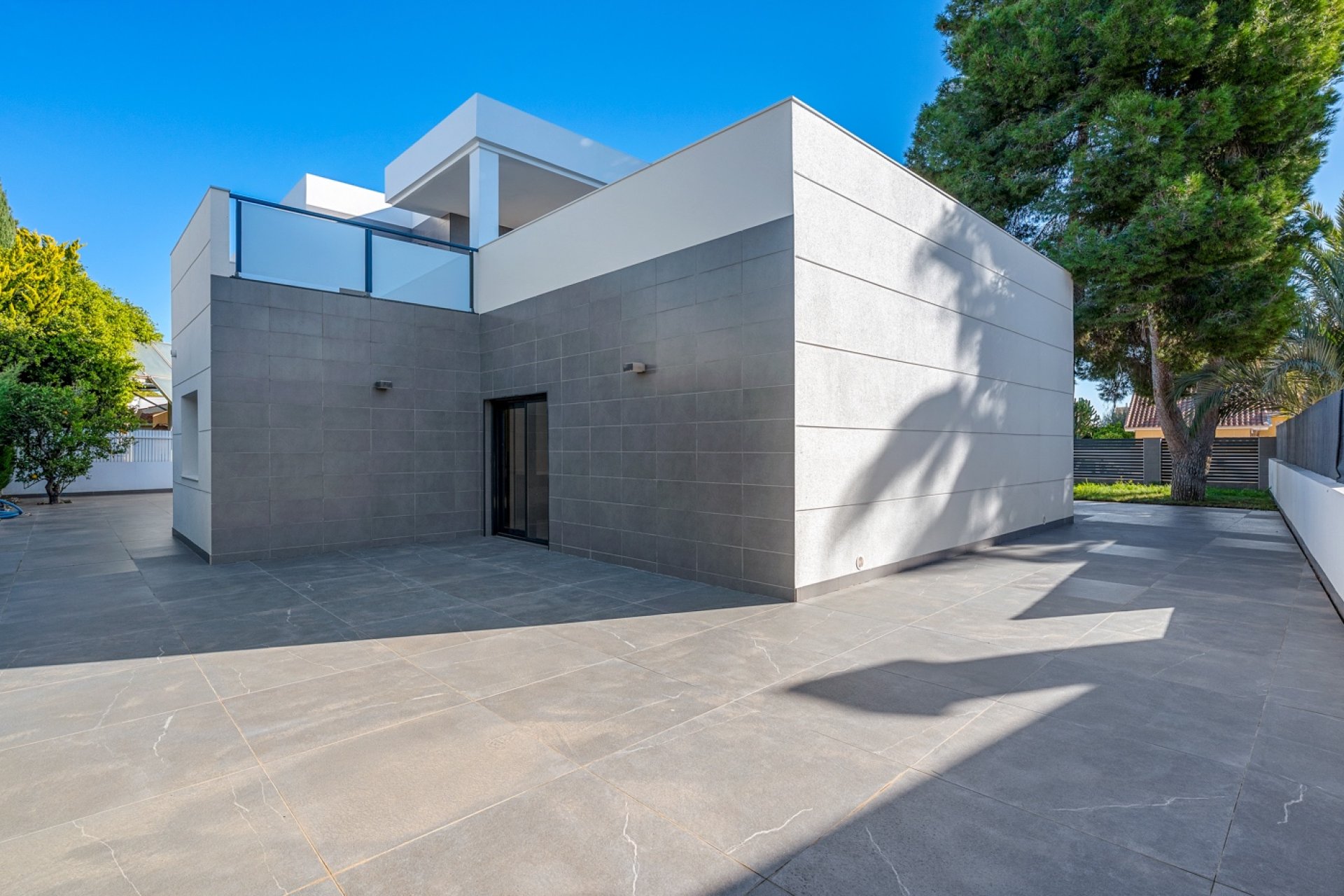 Resale - Villa - Orihuela Costa - Campoamor