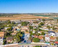Resale - Villa - Orihuela Costa - Campoamor