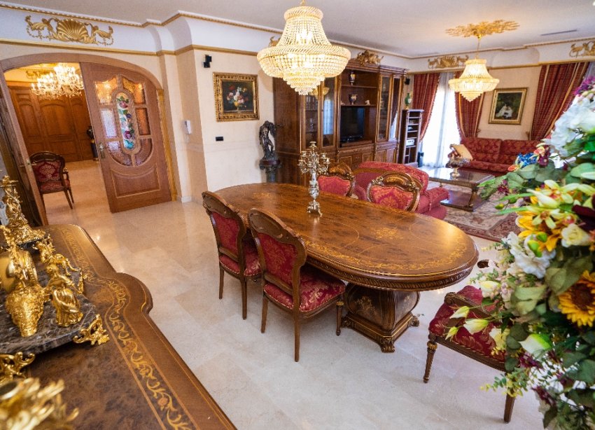 Resale - Villa - Orihuela Costa - Campoamor