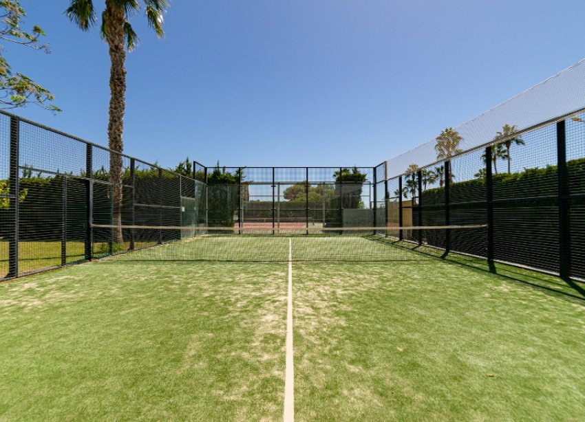 Resale - Villa - Orihuela Costa - Campoamor