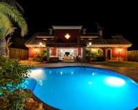 Resale - Villa - Orihuela Costa - Campoamor