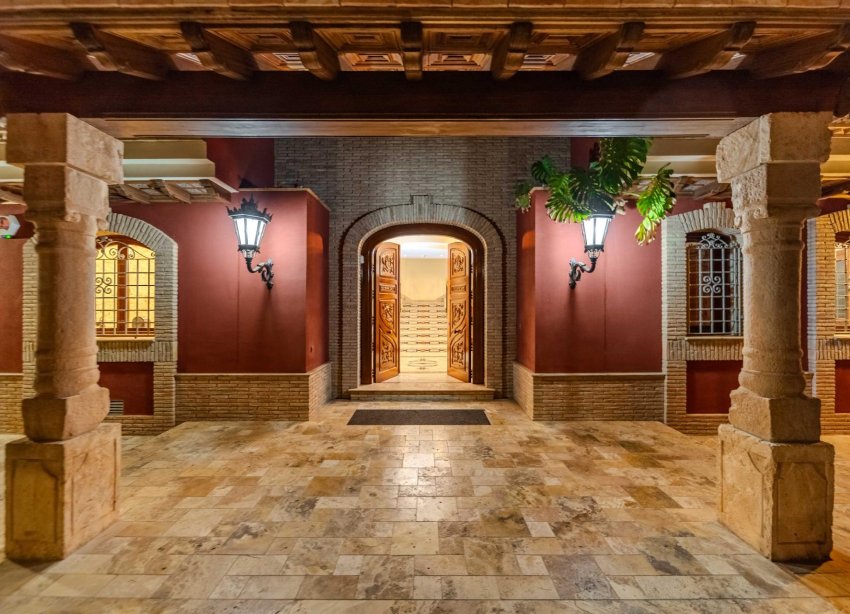 Resale - Villa - Orihuela Costa - Campoamor