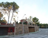 Resale - Villa - Orihuela Costa - Campoamor