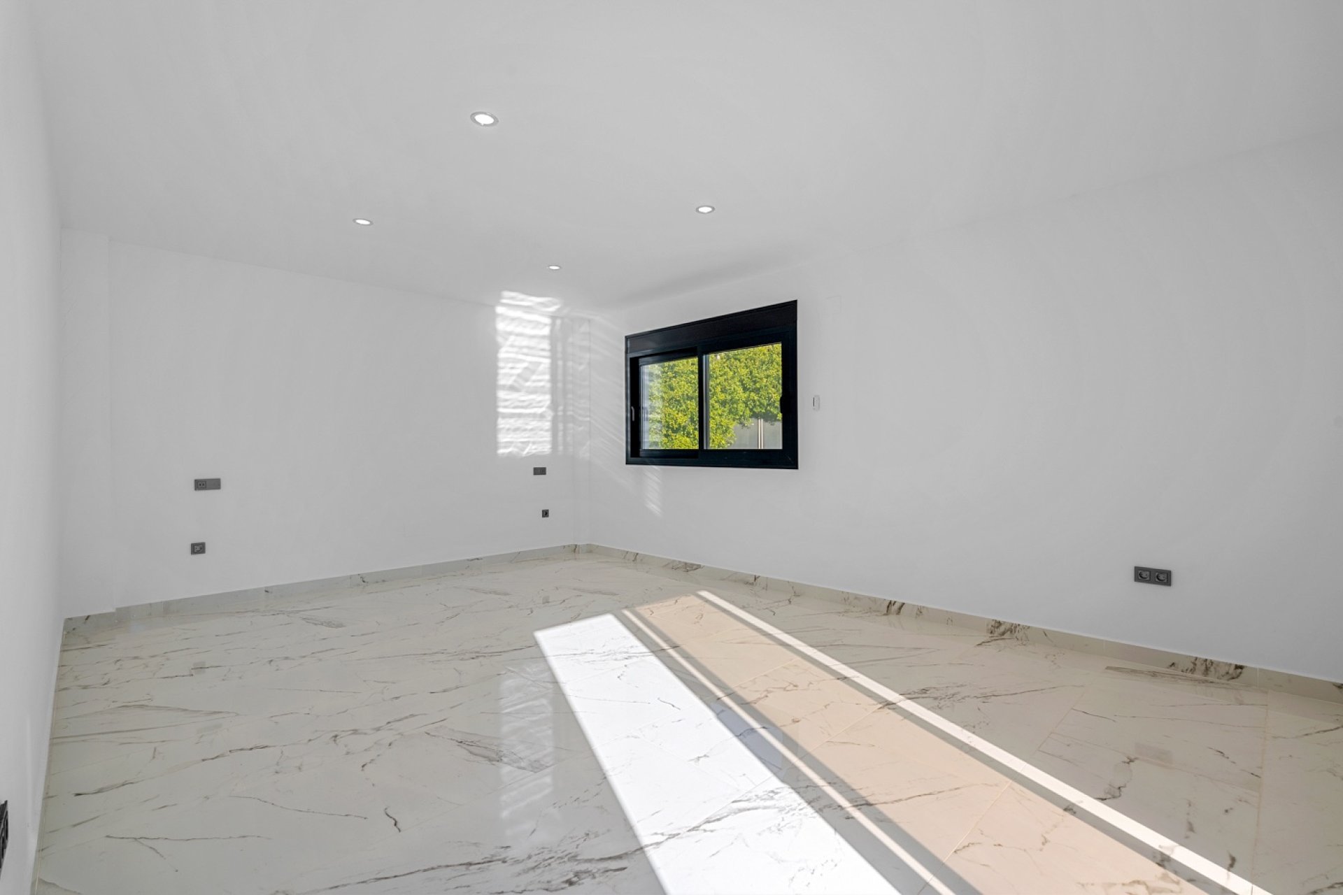 Resale - Villa - Orihuela Costa - Campoamor