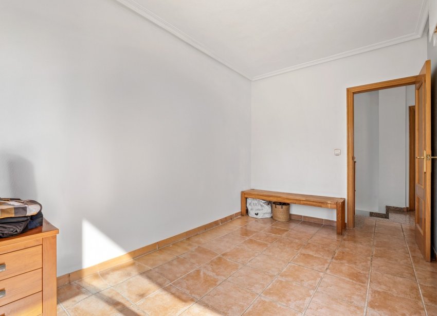 Resale - Villa - Orihuela Costa - Castillo de Don Juan