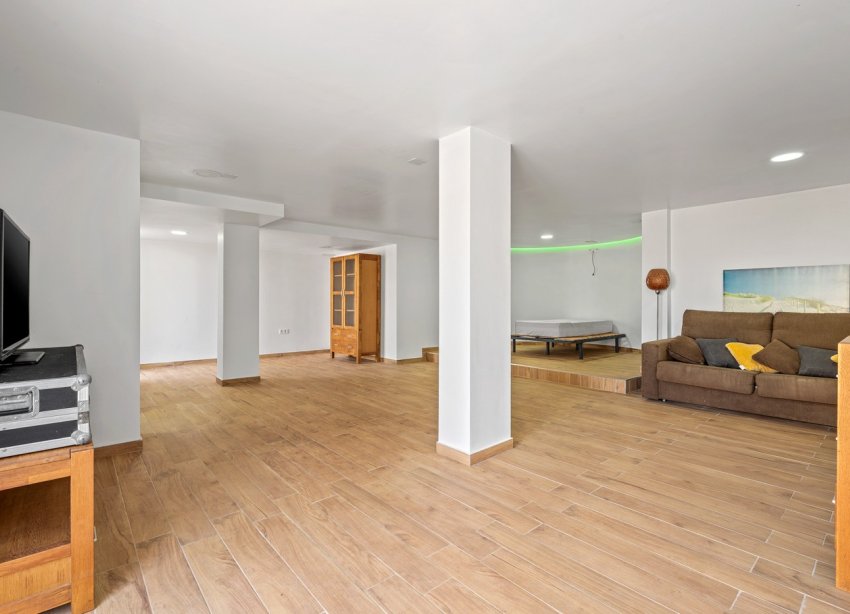 Resale - Villa - Orihuela Costa - Castillo de Don Juan