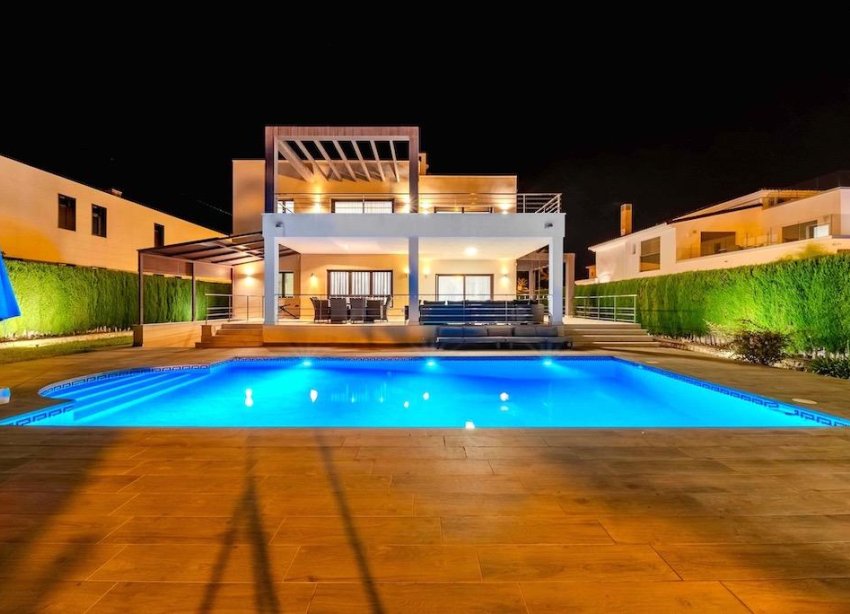 Resale - Villa - Orihuela Costa - Costa blanca