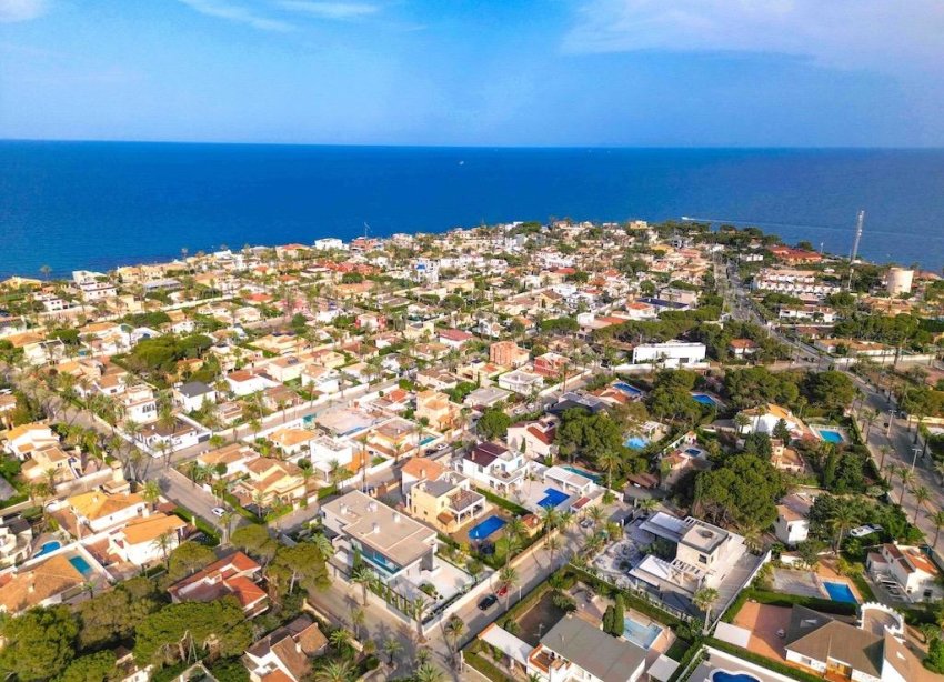 Resale - Villa - Orihuela Costa - Costa blanca