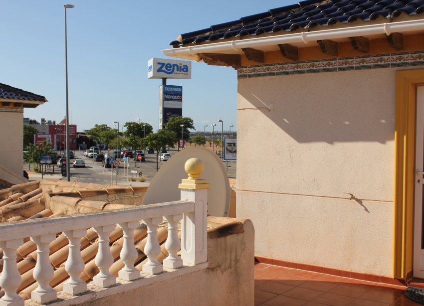 Resale - Villa - Orihuela Costa - Costa Blanca