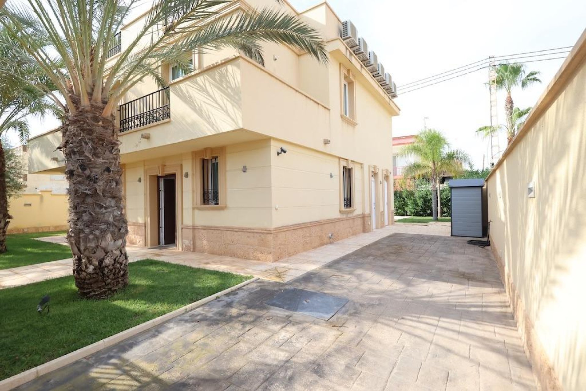 Resale - Villa - Orihuela Costa - Costa blanca