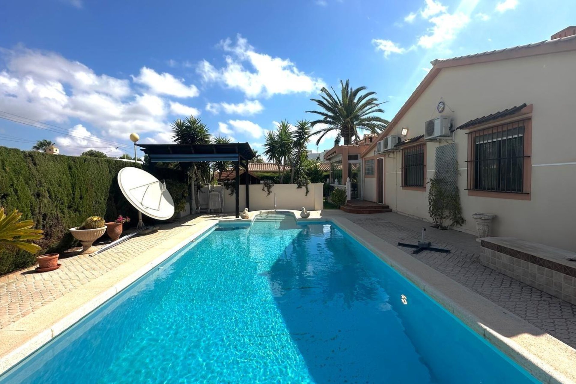 Resale - Villa - Orihuela Costa - Costa blanca
