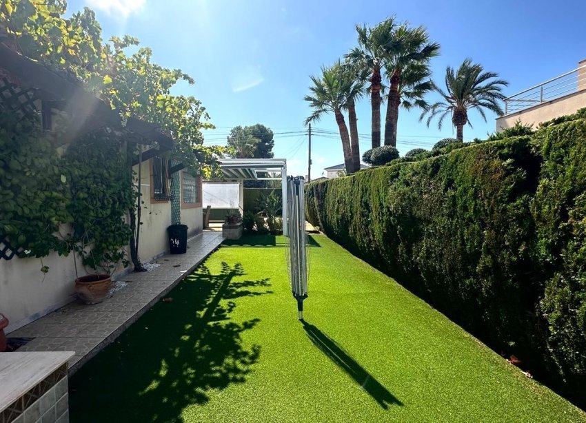 Resale - Villa - Orihuela Costa - Costa blanca
