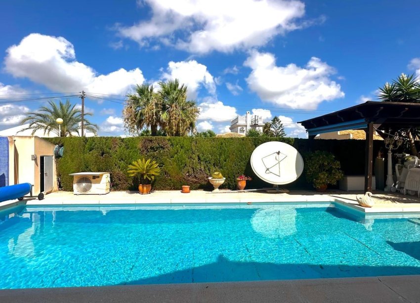 Resale - Villa - Orihuela Costa - Costa blanca