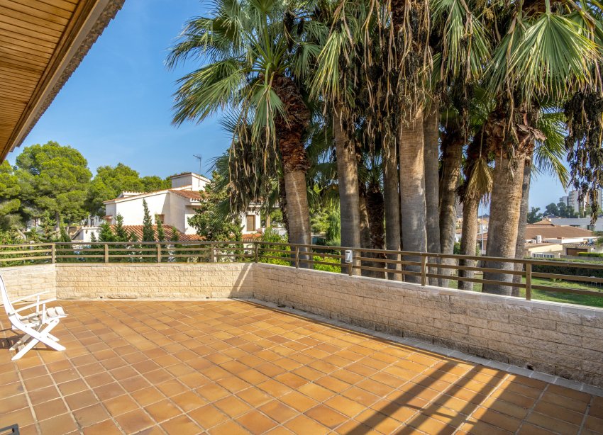 Resale - Villa - Orihuela Costa - Dehesa de campoamor