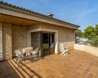 Resale - Villa - Orihuela Costa - Dehesa de campoamor