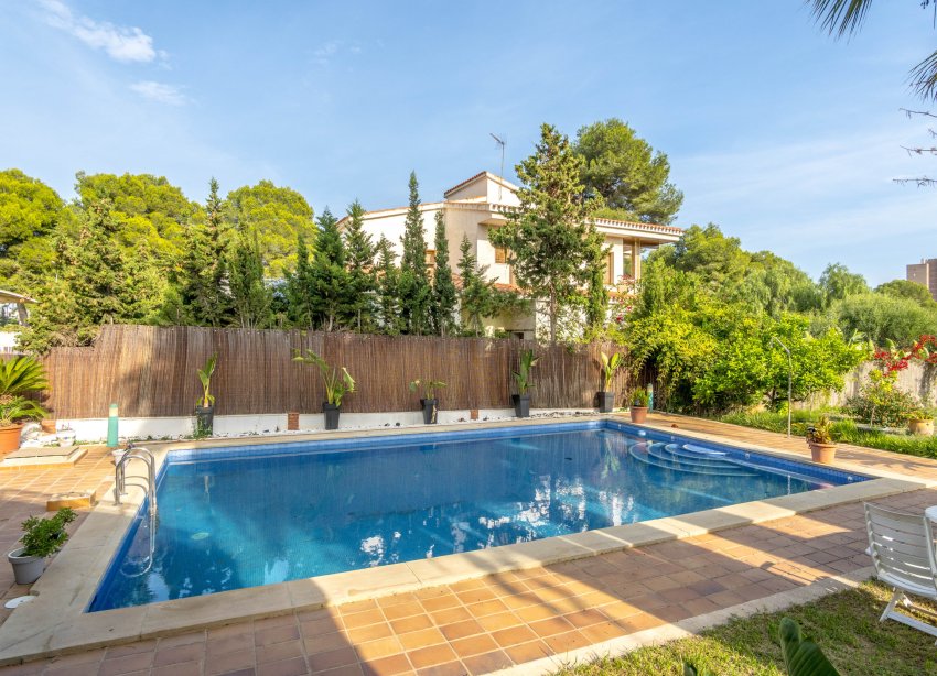 Resale - Villa - Orihuela Costa - Dehesa de campoamor