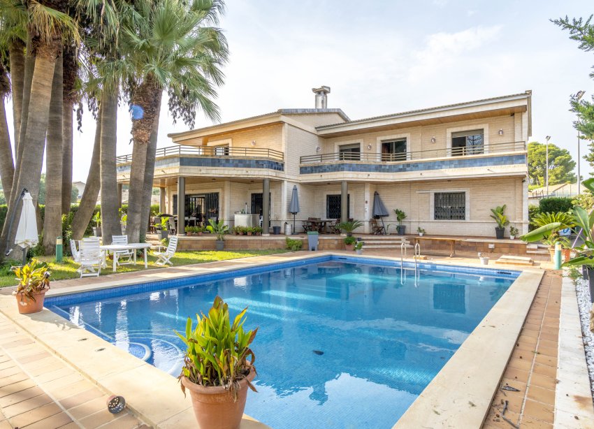 Resale - Villa - Orihuela Costa - Dehesa de campoamor