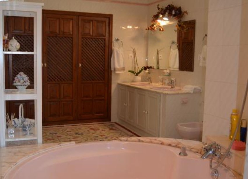 Resale - Villa - Orihuela Costa - Dehesa De Campoamor