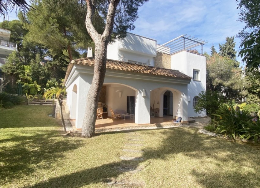 Resale - Villa - Orihuela Costa - Dehesa De Campoamor