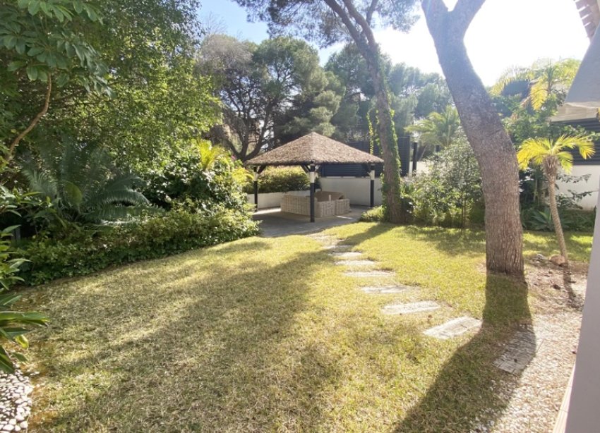 Resale - Villa - Orihuela Costa - Dehesa De Campoamor