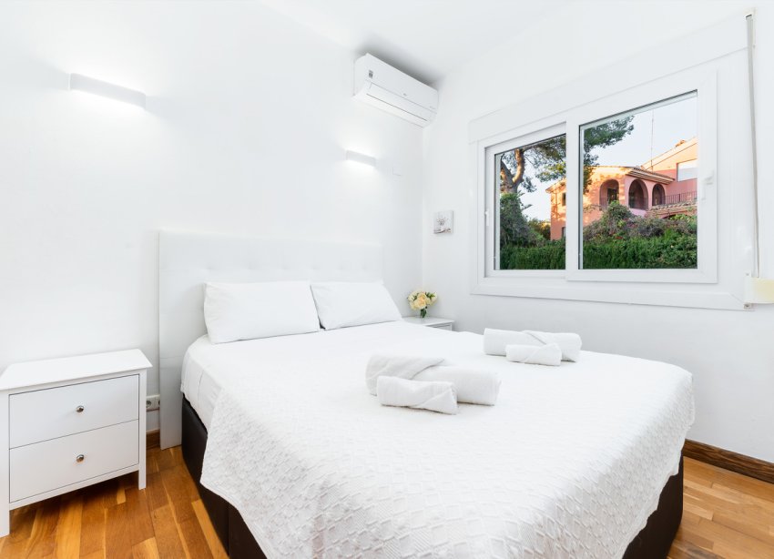 Resale - Villa - Orihuela Costa - Dehesa De Campoamor