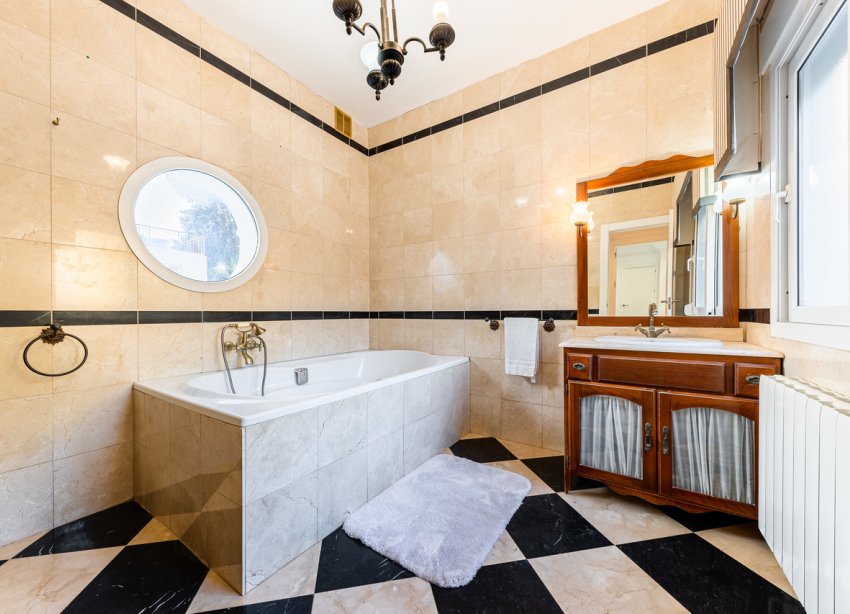 Resale - Villa - Orihuela Costa - Dehesa De Campoamor