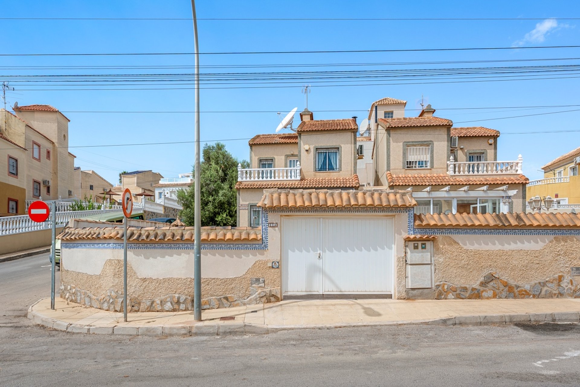 Resale - Villa - Orihuela Costa - El Galan