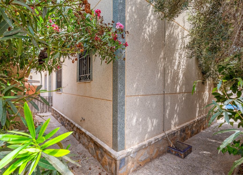 Resale - Villa - Orihuela Costa - El Galan
