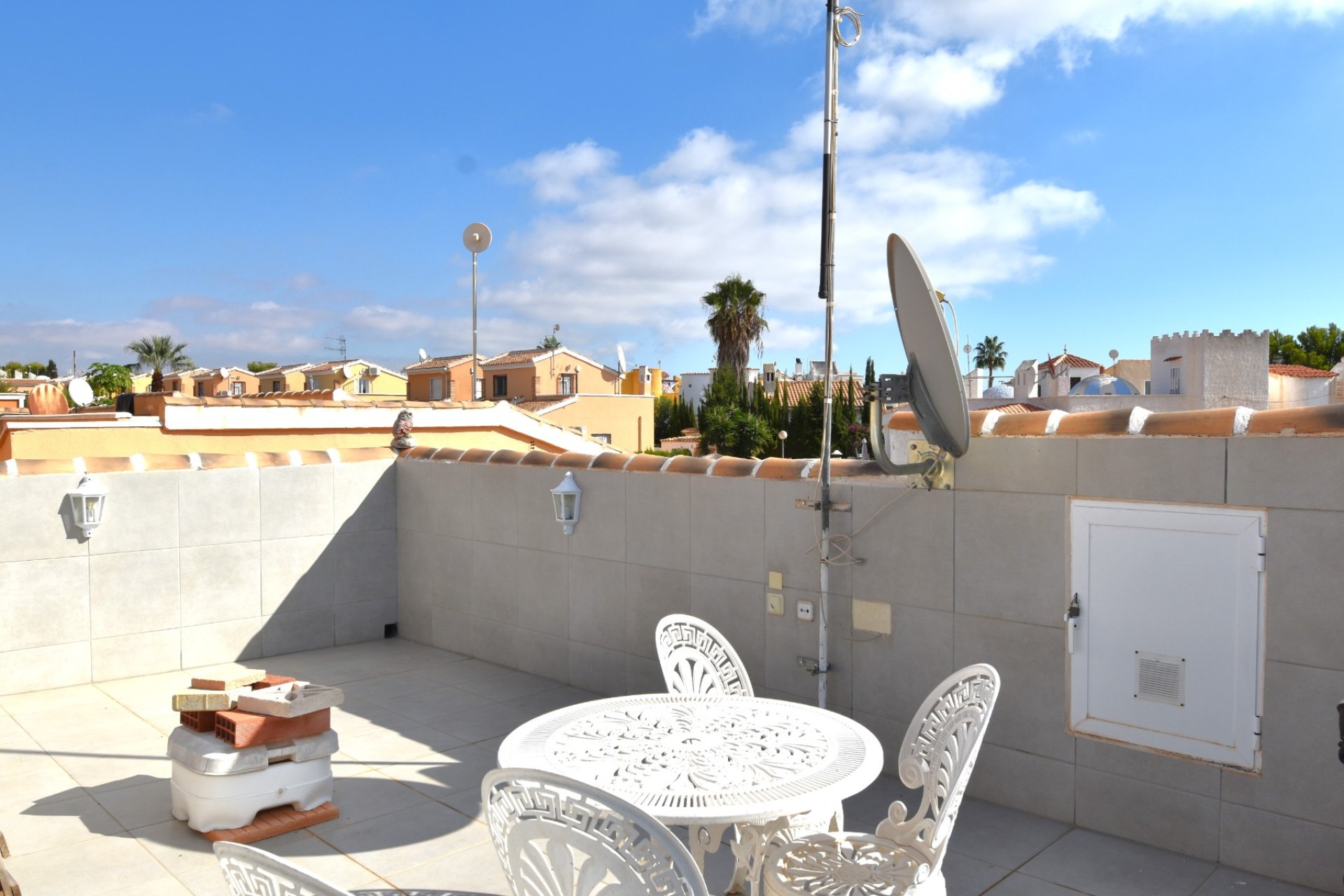 Resale - Villa - Orihuela Costa - La Florida