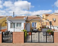 Resale - Villa - Orihuela Costa - La Florida