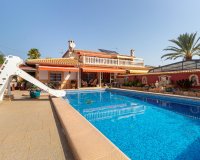 Resale - Villa - Orihuela Costa - La Regia