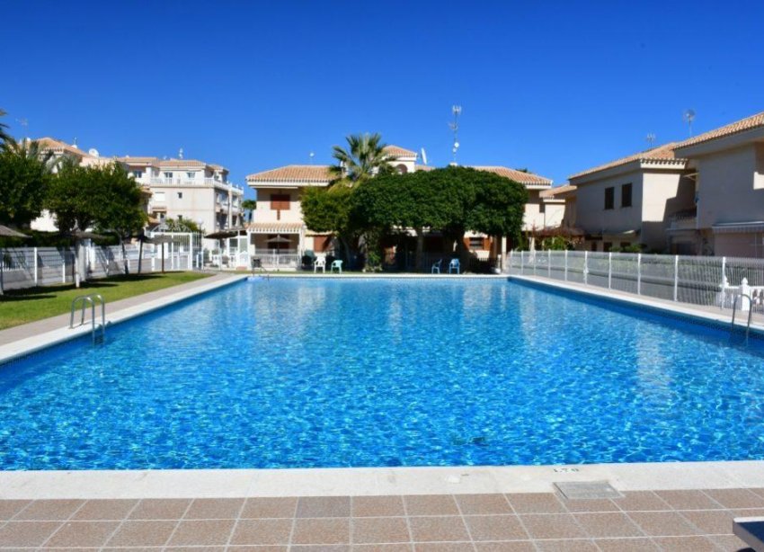 Resale - Villa - Orihuela Costa - La Zenia- Orihuela costa