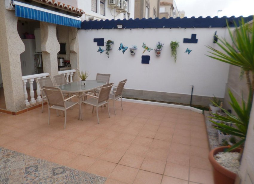 Resale - Villa - Orihuela Costa - La Zenia