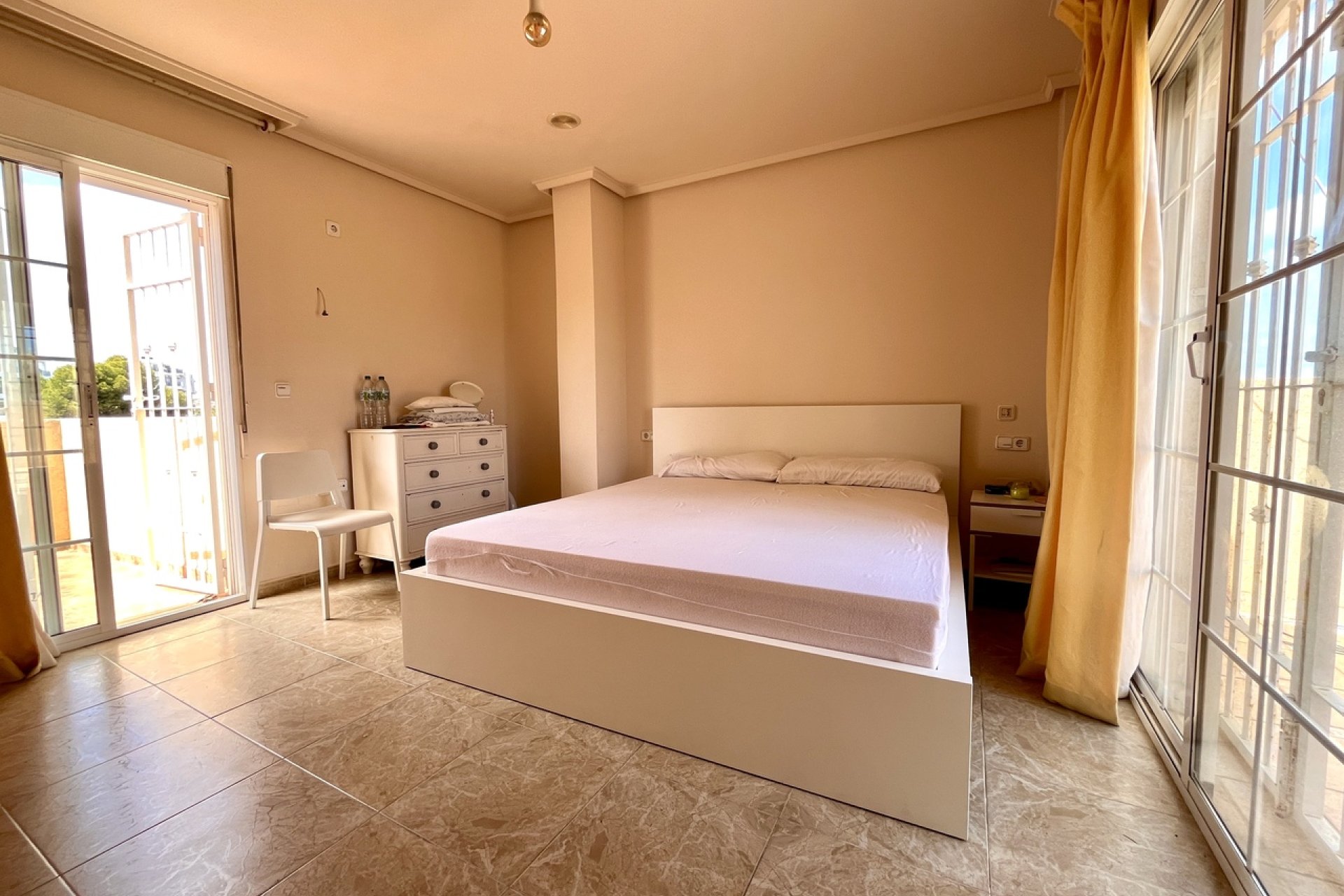 Resale - Villa - Orihuela Costa - La Zenia