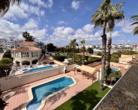 Resale - Villa - Orihuela Costa - La Zenia