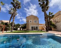 Resale - Villa - Orihuela Costa - La Zenia