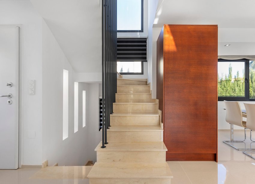 Resale - Villa - Orihuela Costa - La Zenia