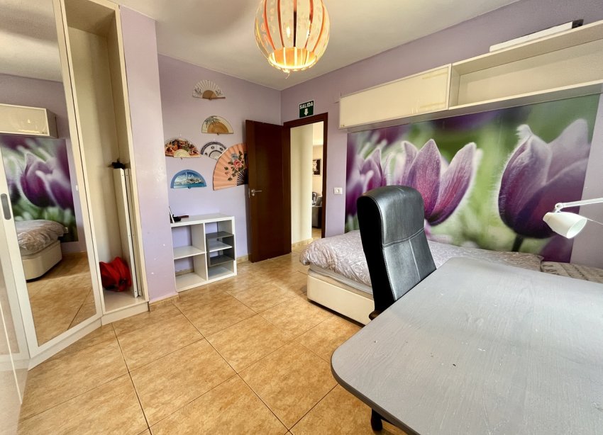 Resale - Villa - Orihuela Costa - La Zenia