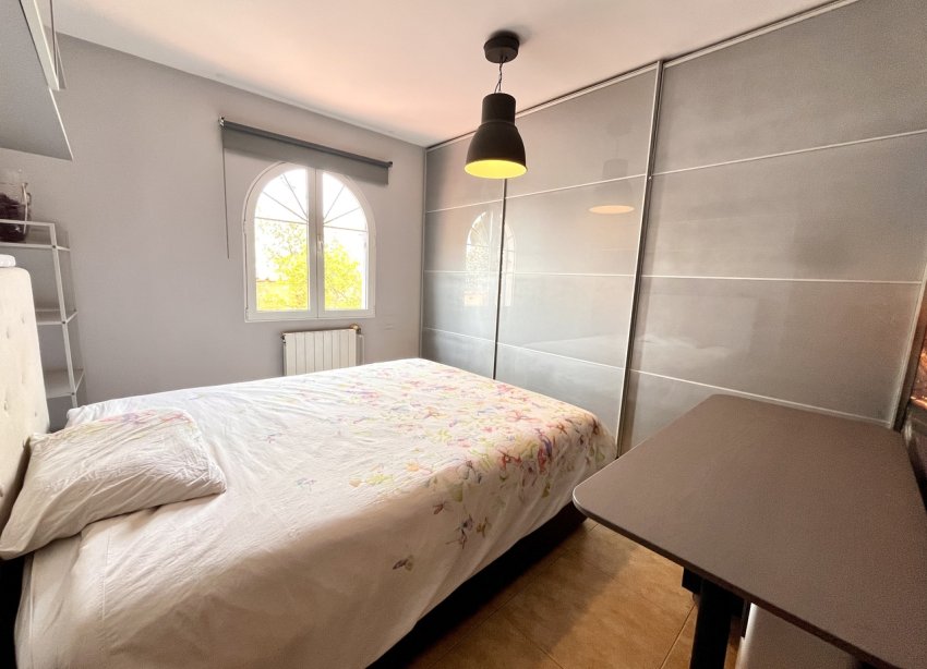 Resale - Villa - Orihuela Costa - La Zenia