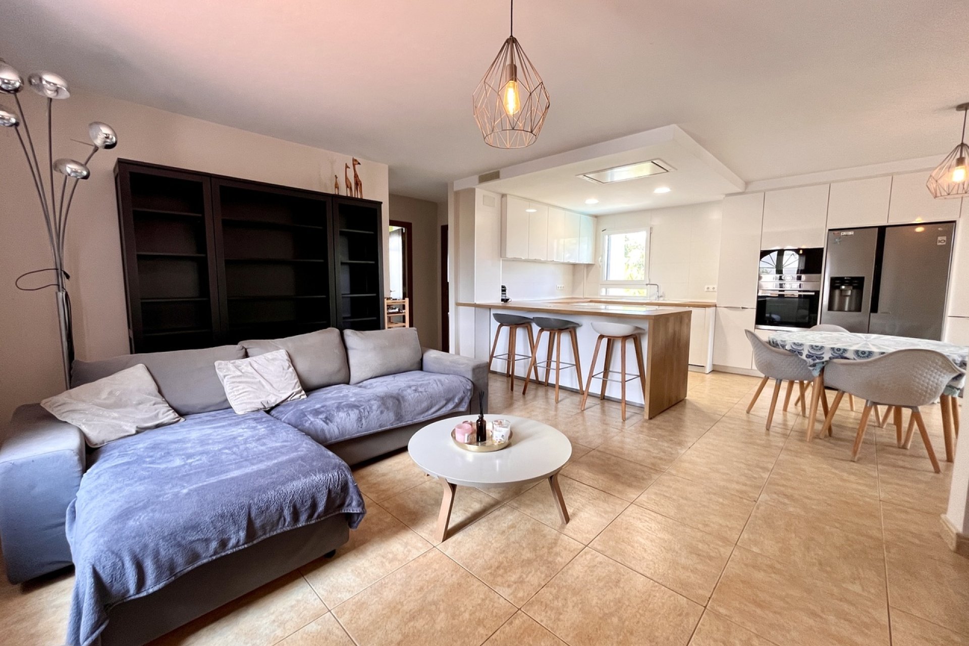 Resale - Villa - Orihuela Costa - La Zenia