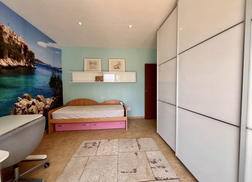 Resale - Villa - Orihuela Costa - La Zenia