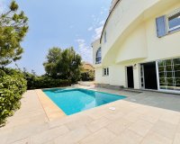 Resale - Villa - Orihuela Costa - La Zenia